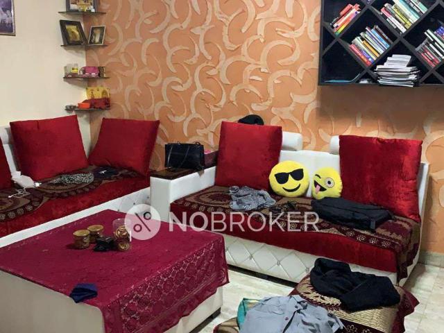 2 BHK Flat In Signature Apartment for Rent In Uttam Nagar
