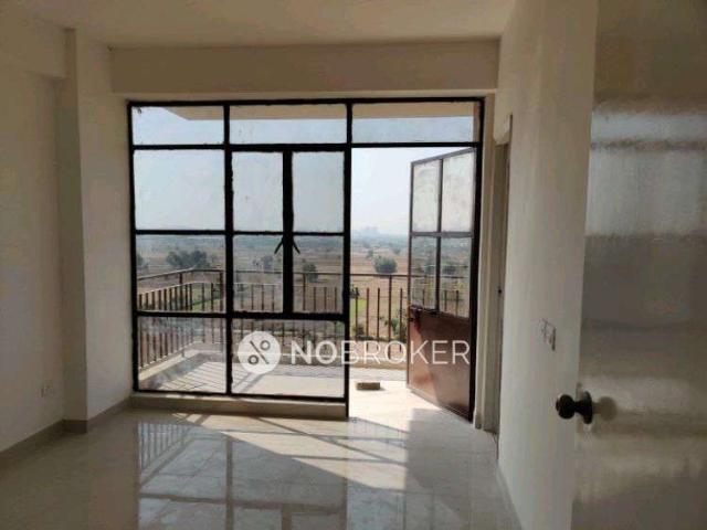 2 BHK Flat In Signature Global Synera for Rent In Sector 81