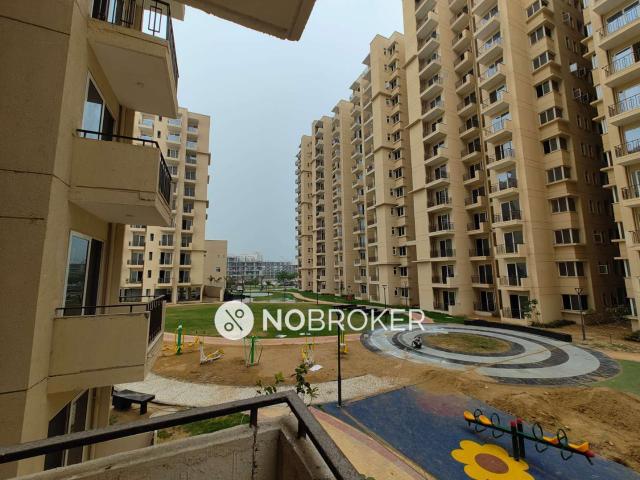 2 BHK Flat In Signature Orchard Avenue for Rent In Sector 93