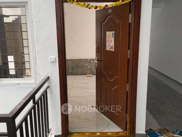 2 BHK Flat In Signature Splendor for Rent In Madivala