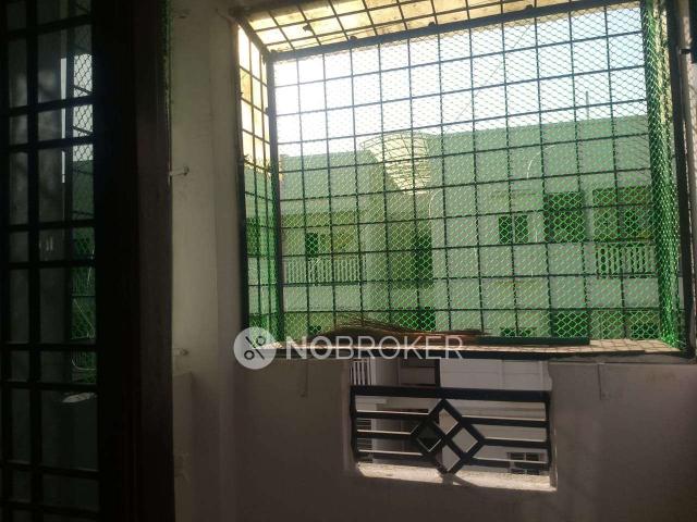 2 BHK Flat In Sidhartha Towers for Rent In Madeenaguda