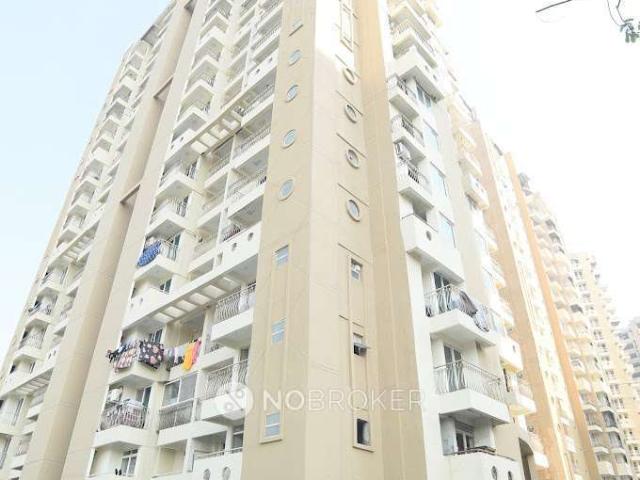 2 BHK Flat In Sikka Kamna Socity For Sale In Sector 143