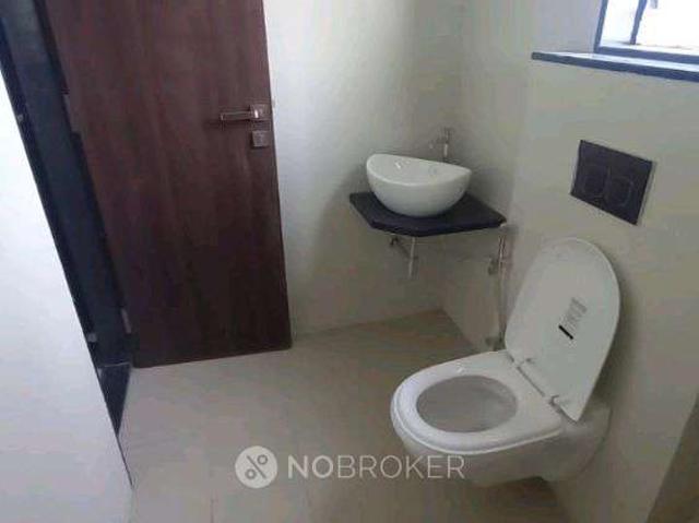 2 BHK Flat In Silver Stone For Sale In Handewadi