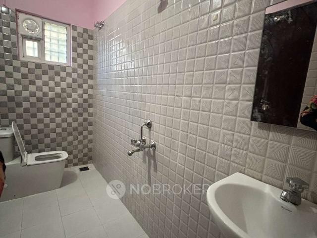 2 BHK Flat In Siruvani Garden for Rent In Mugalivakkam