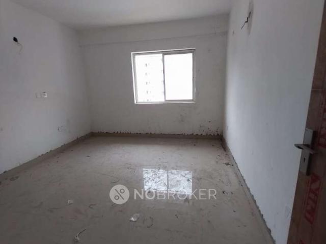 2 BHK Flat In Skyline Aura For Sale In Hennur Road