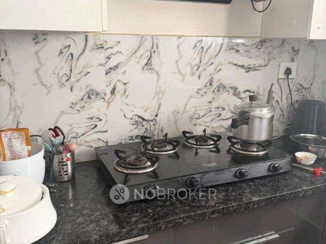 2 BHK Flat In Smr Vinay Iconia for Rent In Kondapur
