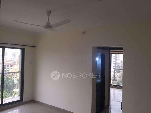 2 BHK Flat In Solitaire For Sale In Malad West