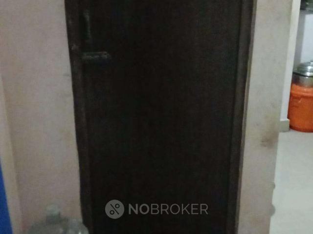 2 BHK Flat In Sowmiya Apartment, virugambakkam For Sale In Natesan Nagar