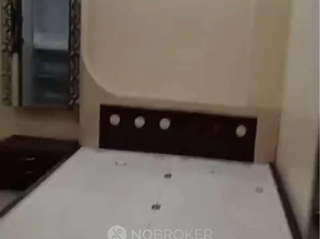 2 BHK Flat In Sowcarpet For Sale In Kondithope, George Town