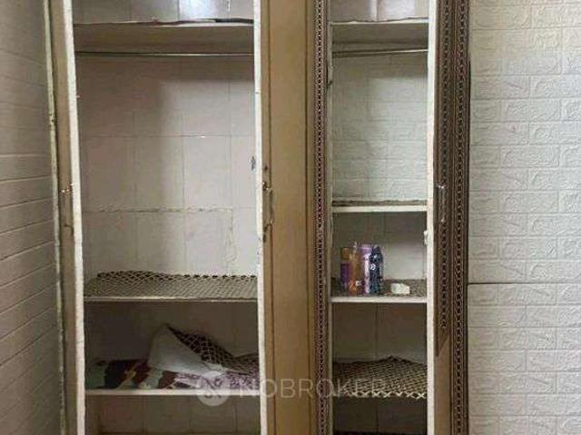 2 BHK Flat In Springfield Colony for Rent In Sector 31