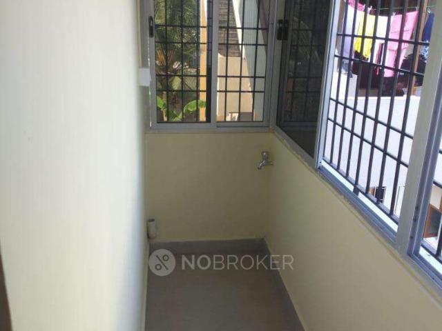 2 BHK Flat In Sree Guru Aishwarya For Sale In Pallikaranai