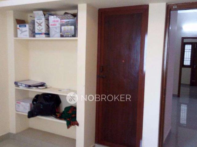 2 BHK Flat In Sri Vari Apartment For Sale In Semmancheri