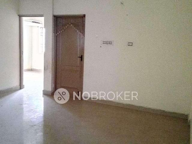 2 BHK Flat In Sri Vari Apartments For Sale In Madhavaram