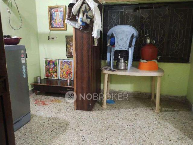 2 BHK Flat In Sri Venkateswara Enclave For Sale In T K V Raghavan