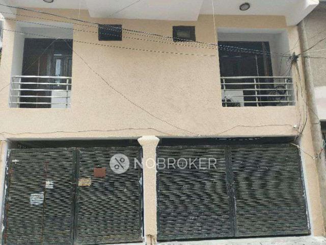 2 BHK Flat In Sri Krishna Apartment For Sale In Chhatarpur