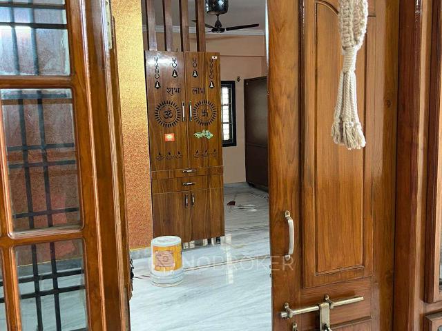 2 BHK Flat In Sri Sai Nivas, Hyderabad for Rent In Mayuri N