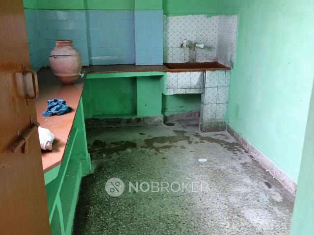 2 BHK Flat In Srinidhi Apartment For Sale In Bowenpally