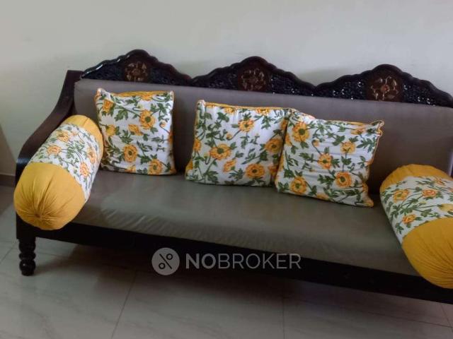 2 BHK Flat In Srinivasa's Signature for Rent In Bellandur