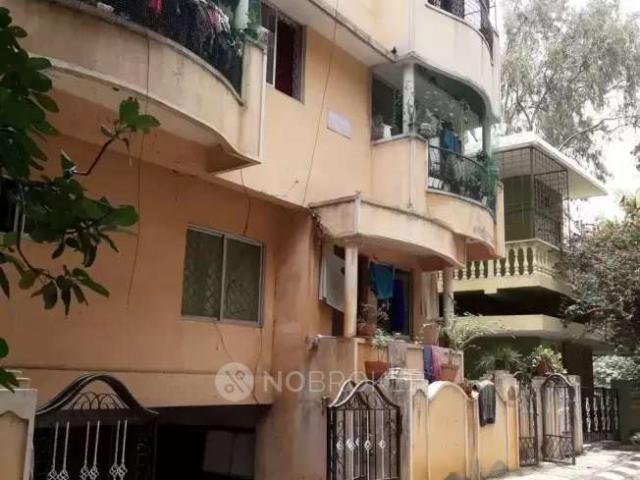 2 BHK Flat In Sridhar Villa for Lease In Murgesh Pallya