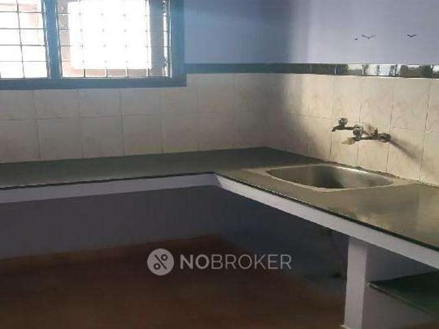 2 BHK Flat In Sriram Flats, Anna Nagar For Sale In Anna Nagar
