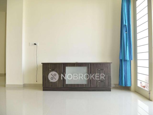2 BHK Flat In Sristi Green Woods For Sale In Perumbakkam