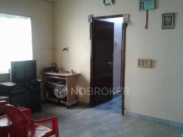 2 BHK Flat In Sruthilaya Apartment For Sale In Saligramam