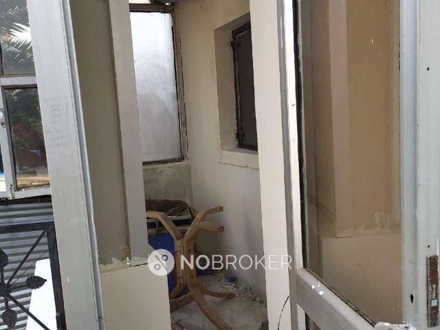 2 BHK Flat In Ss Southend For Sale In Sector 49