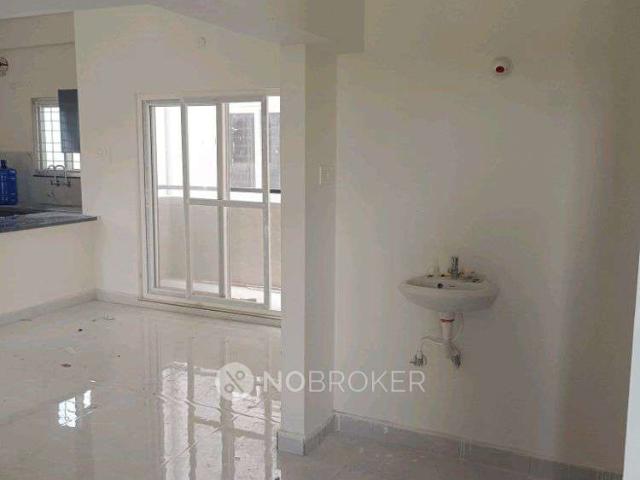 2 BHK Flat In Ss Zenith For Sale In Adibatla
