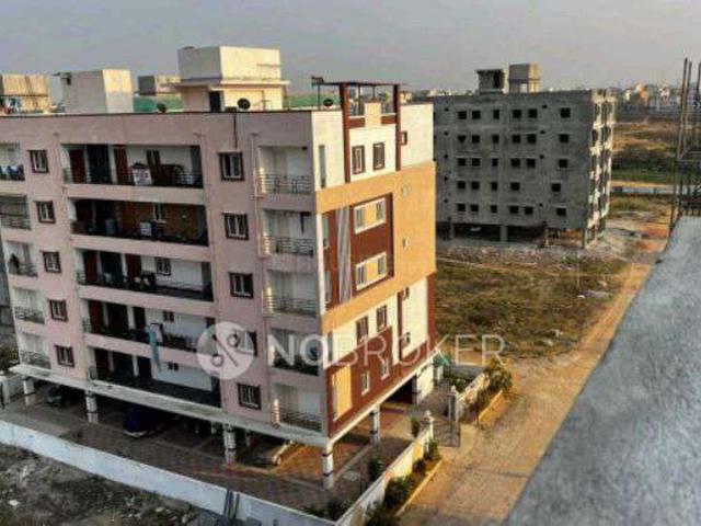 2 BHK Flat In Tulasi Lakefront For Sale In Suraram