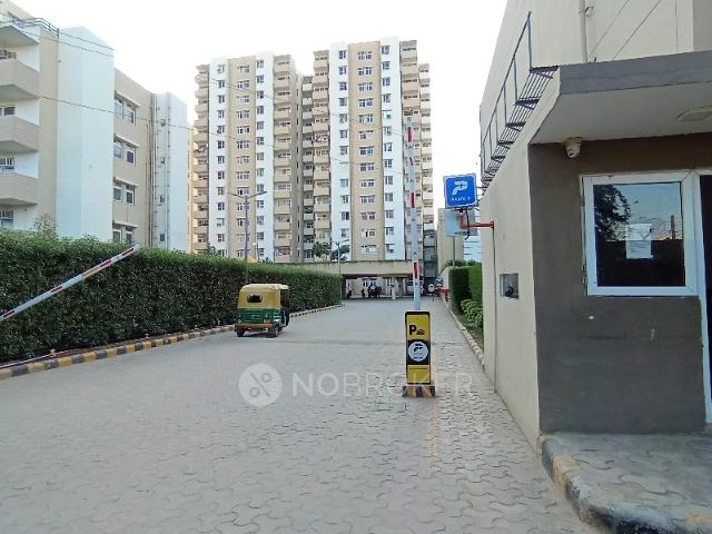 2 BHK Flat In Tulip Lemon for Rent In Sector 69