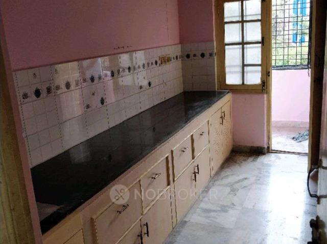 2 BHK Flat In Talluri Mansiom for Rent In * Om Nagar, Maruthi Nagar, Langar Houz, Hyderabad, Telangana 500008, India