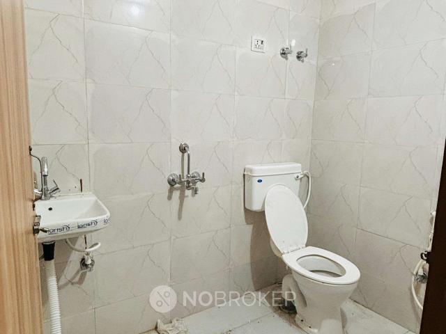 2 BHK Flat In Tara Enclave for Rent In Sector 127