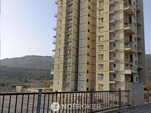 2 BHK Flat In The Lake District For Sale In Kondhwa Budrukh