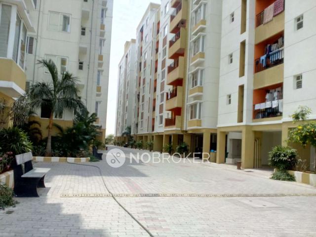 2 BHK Flat In The Royal Castle For Sale In Thirumudivakkam