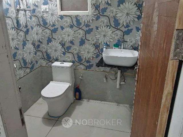 2 BHK Flat In Theta 2 for Rent In Fgwv+4jr, 197a, Jaitpur V