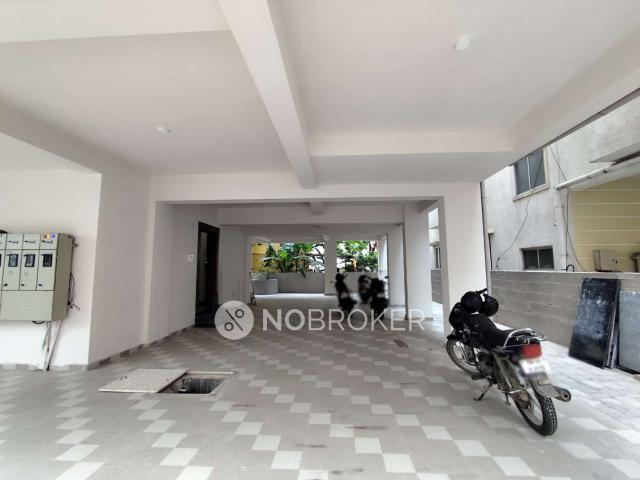 2 BHK Flat In Thulasi for Rent In Madipakkam