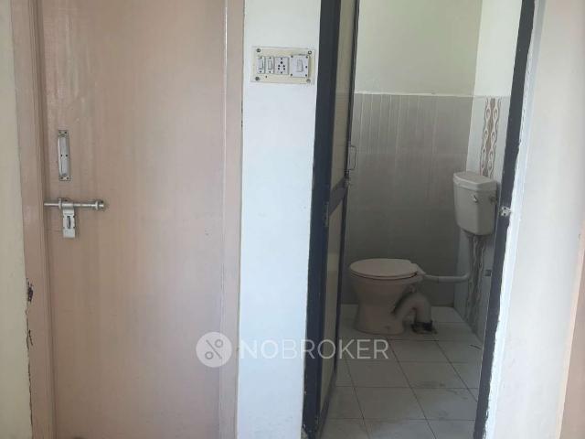 2 BHK Flat In Tnhb Athipet for Rent In Mogappair West