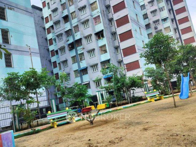 2 BHK Flat In Tnhb Lig Sfs Ramapuram For Sale In Chennai
