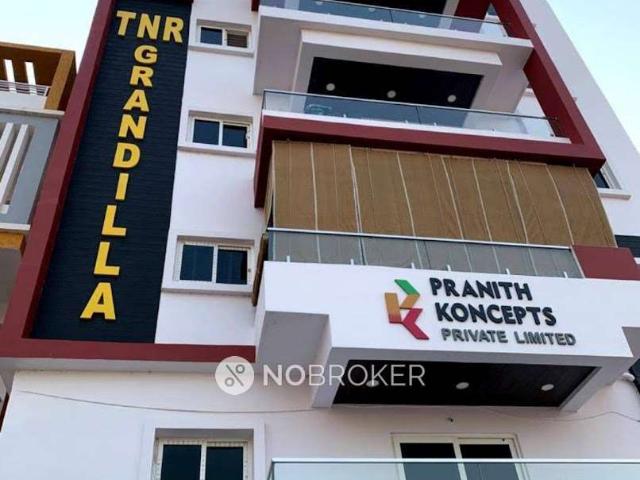 2 BHK Flat In Tnr Gradilla For Sale In Manikonda