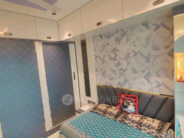 2 BHK Flat In Tower 28 For Sale In Malad East