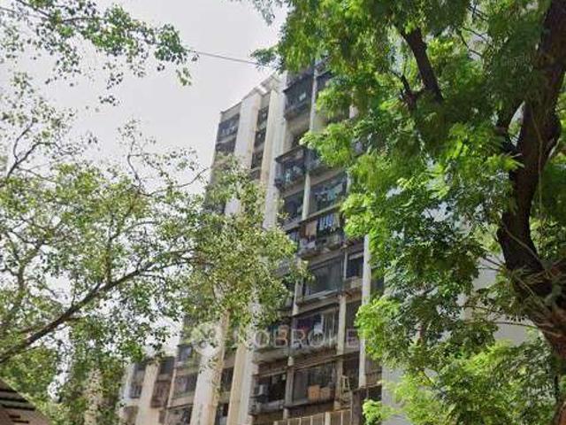 2 BHK Flat In Uday Gigiri Bilnding For Sale In Kandivali Ea