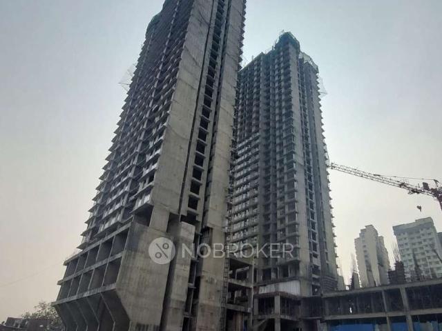 2 BHK Flat In Uk Iridium For Sale In Kandivali East, Mumba