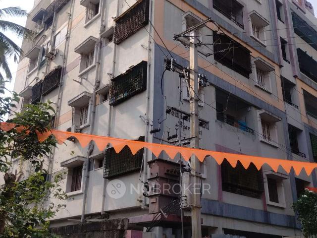 2 BHK Flat In Usha Bharani Apartment, Moula Ali For Sale In