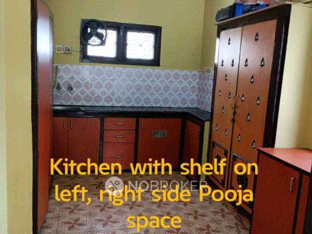 2 BHK Flat In Vadivelpuram West Mambalam For Sale In West M