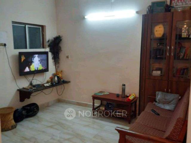 2 BHK Flat In Vaishnavi Apartments for Rent In Madipakkam