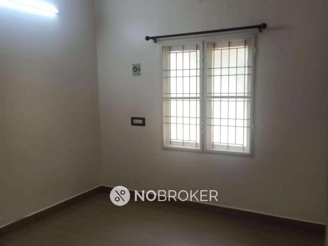 2 BHK Flat In Vaishnavi Castle, Perungalathur For Sale In Perungalathur