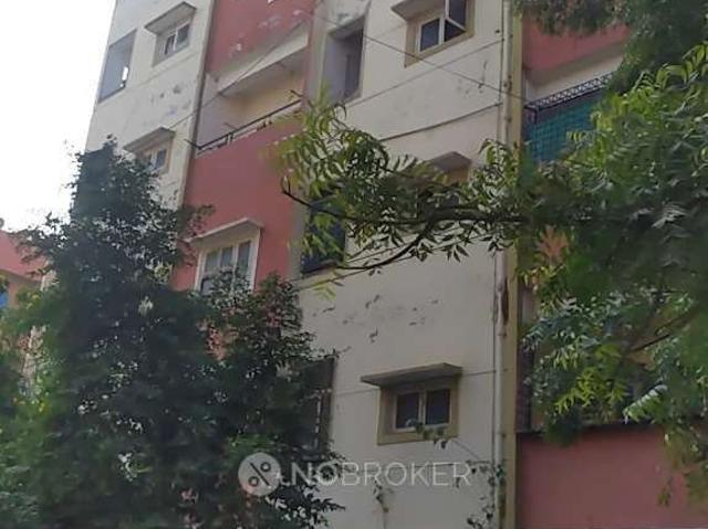 2 BHK Flat In Vaishnavi Classic Towers For Sale In Sainikpu