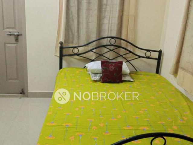 2 BHK Flat In Vanitha Building for Rent In Thoraipakkam
