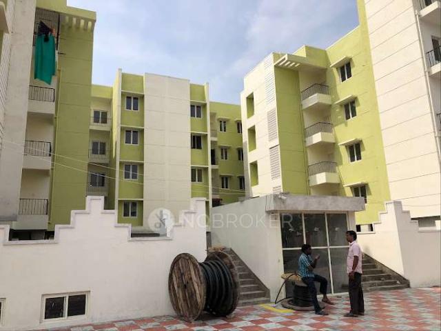 2 BHK Flat In Vasavi Majestica For Sale In Medavakkam