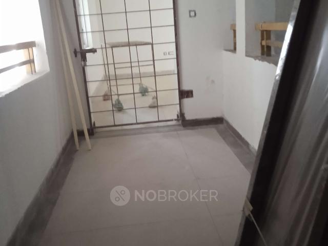 2 BHK Flat In Vasavi Nandanam For Sale In Suchitra Circle